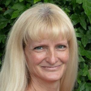 harriet_kahr